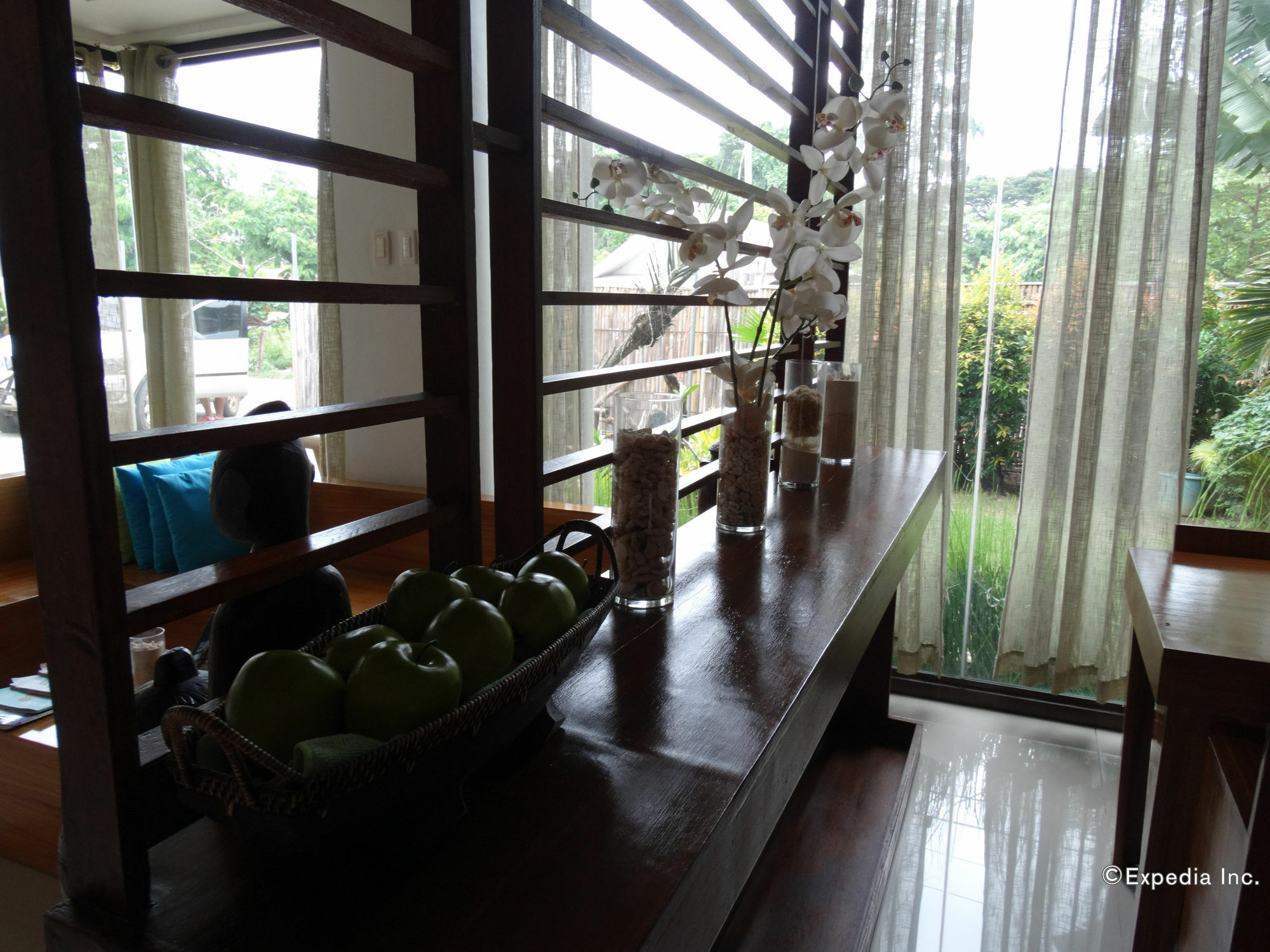 Orchid Lagan Place Palawan Puerto Princesa Exterior photo